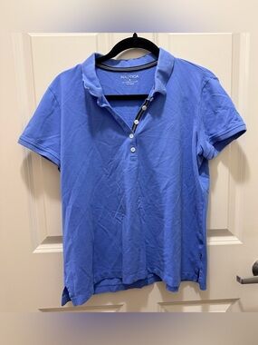 Classic Preppy Y2K Style Women’s Polo in Blue and Navy Nautica Preppy Medium GUC